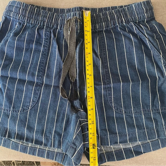 J Crew drawstring shorts - Picture 5 of 7